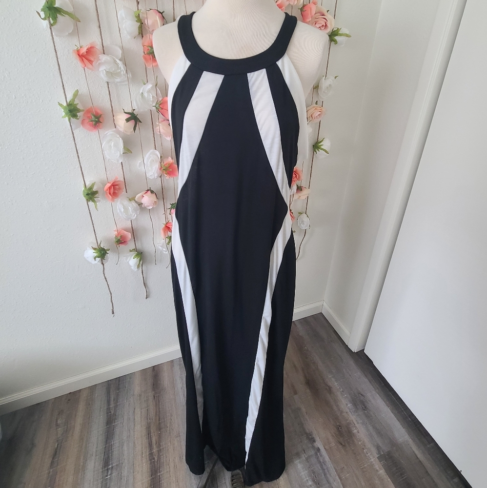Black and white maxi dress